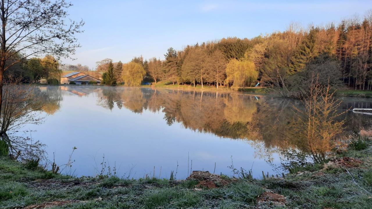 Les Etangs Du Moulin D'Harcy Otel Lonny Dış mekan fotoğraf